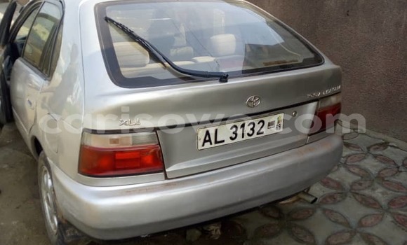 Acheter Occasion Voiture Toyota Corolla II Gris à Cotonou, Benin Acheter Occasion Voiture Toyota Corolla II Gris à Cotonou, Benin
