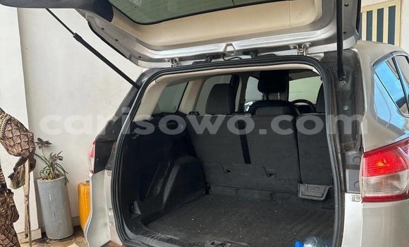 Acheter Occasion Voiture Ford Escape Gris à Cotonou, Benin Acheter Occasion Voiture Ford Escape Gris à Cotonou, Benin