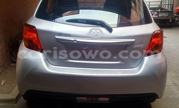 Acheter Occasion Voiture Toyota Yaris Gris à Cotonou, Benin Acheter Occasion Voiture Toyota Yaris Gris à Cotonou, Benin