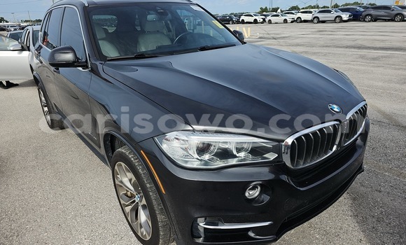 Acheter Import Voiture BMW X5 Noir à Cotonou, Benin