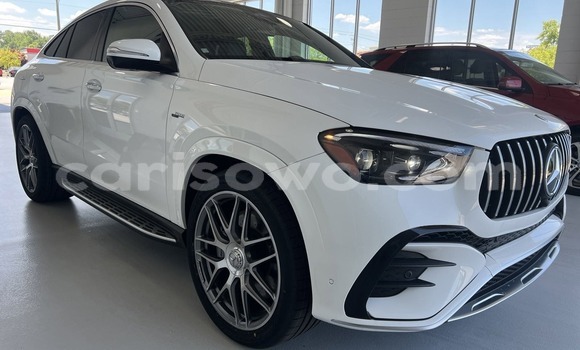 Sayi Sabo Mercedes-Benz GLE White Mota in Cotonou a Benin