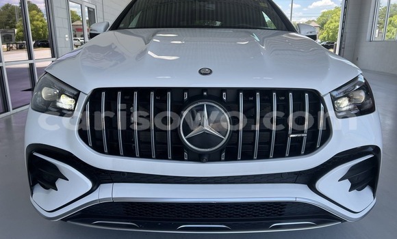 Acheter Neuf Voiture Mercedes-Benz GLE Blanc à Cotonou, Benin Acheter Neuf Voiture Mercedes-Benz GLE Blanc à Cotonou, Benin