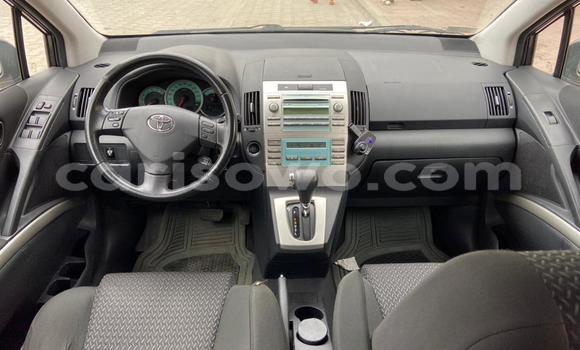 Ra Àlòkù Toyota Verso Silver Ọkọ̀ in Cotonou ni Benin Ra Àlòkù Toyota Verso Silver Ọkọ̀ in Cotonou ni Benin