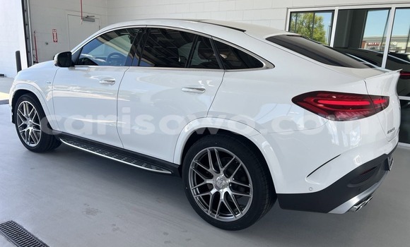 Sayi Sabo Mercedes-Benz GLE White Mota in Cotonou a Benin Sayi Sabo Mercedes-Benz GLE White Mota in Cotonou a Benin
