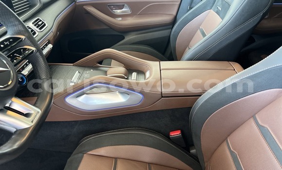 Sayi Sabo Mercedes-Benz GLE White Mota in Cotonou a Benin Sayi Sabo Mercedes-Benz GLE White Mota in Cotonou a Benin