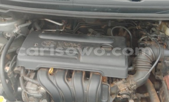 Ra Àlòkù Toyota Corolla Verso Silver Ọkọ̀ in Cotonou ni Benin Ra Àlòkù Toyota Corolla Verso Silver Ọkọ̀ in Cotonou ni Benin