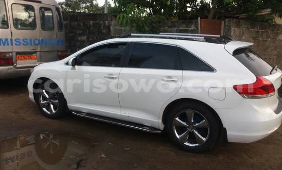 Buy Used Toyota Venza White Car in Cotonou in Benign Buy Used Toyota Venza White Car in Cotonou in Benign