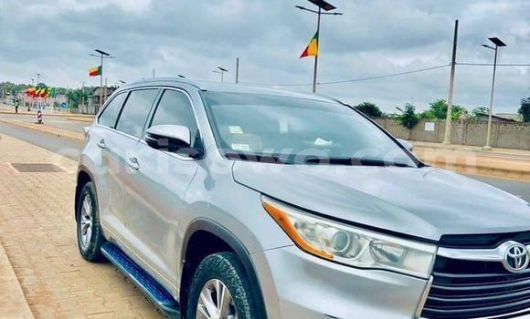 Acheter Occasion Voiture Toyota Highlander Autre à Adjohoun, Ouême Acheter Occasion Voiture Toyota Highlander Autre à Adjohoun, Ouême