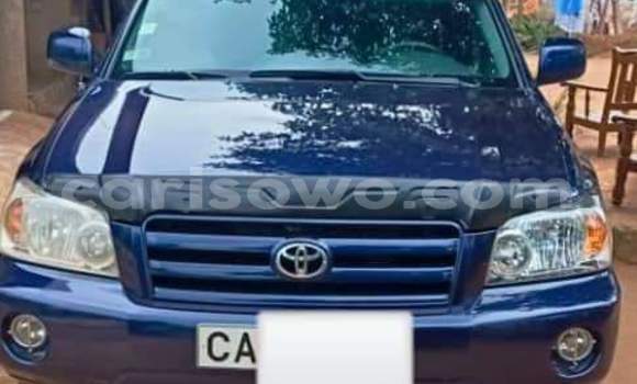 Sayi Na hannu Toyota Highlander Blue Mota in Cotonou a Benin