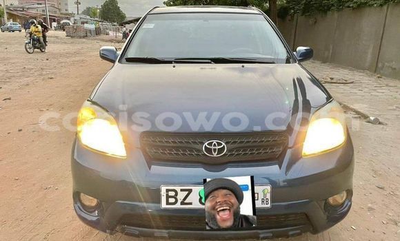Ra Àlòkù Toyota Matrix Black Ọkọ̀ in Cotonou ni Benin