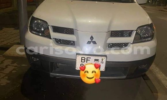 Acheter Occasion Voiture Mitsubishi Outlander Bleu à Cotonou, Benin