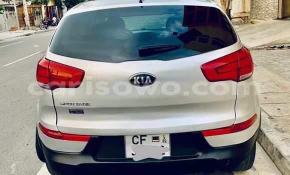 Ra Àlòkù Kia Sportage Silver Ọkọ̀ in Cotonou ni Benin
