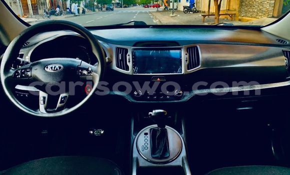 Sayi Na hannu Kia Sportage Azurfa Mota in Cotonou a Benin Sayi Na hannu Kia Sportage Azurfa Mota in Cotonou a Benin