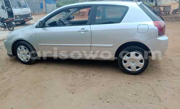 Acheter Occasion Voiture Toyota Corolla Gris à Cotonou, Benin Acheter Occasion Voiture Toyota Corolla Gris à Cotonou, Benin