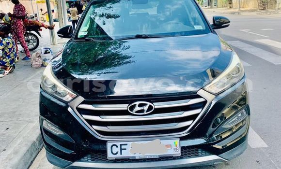 Acheter Occasion Voiture Hyundai Tucson Noir à Cotonou, Benin