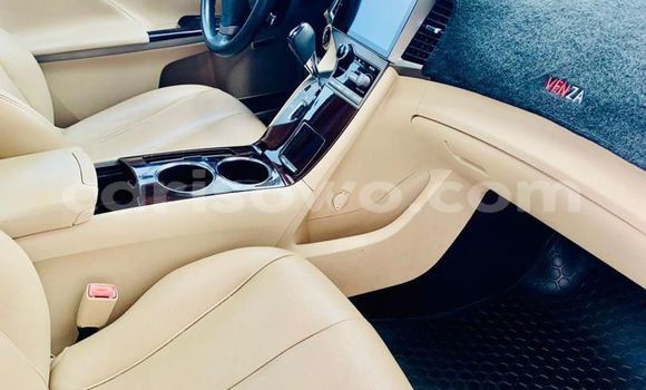Acheter Occasion Voiture Toyota Venza Beige à Cotonou, Benin Acheter Occasion Voiture Toyota Venza Beige à Cotonou, Benin