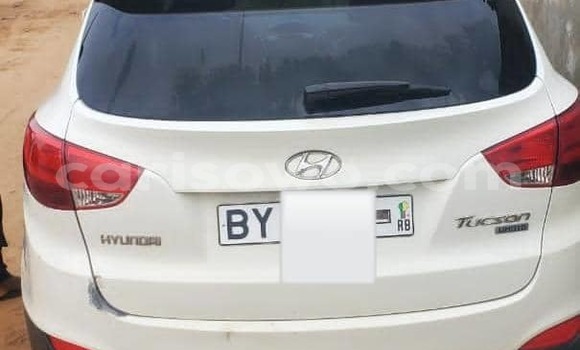 Ra Àlòkù Hyundai Tucson funfun Ọkọ̀ in Cotonou ni Benin