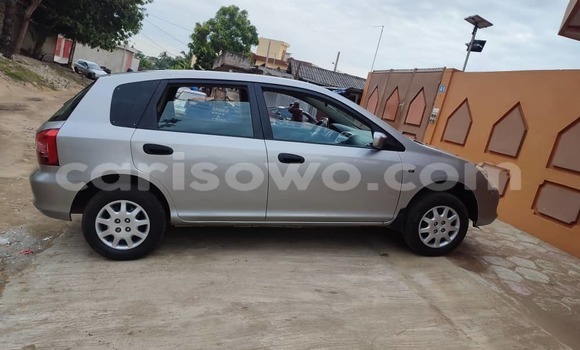 Sayi Na hannu Honda Civic Azurfa Mota in Cotonou a Benin Sayi Na hannu Honda Civic Azurfa Mota in Cotonou a Benin