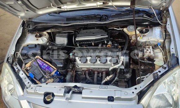 Sayi Na hannu Honda Civic Azurfa Mota in Cotonou a Benin Sayi Na hannu Honda Civic Azurfa Mota in Cotonou a Benin