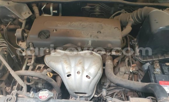 Sayi Na hannu Toyota Highlander White Mota in Cotonou a Benin Sayi Na hannu Toyota Highlander White Mota in Cotonou a Benin