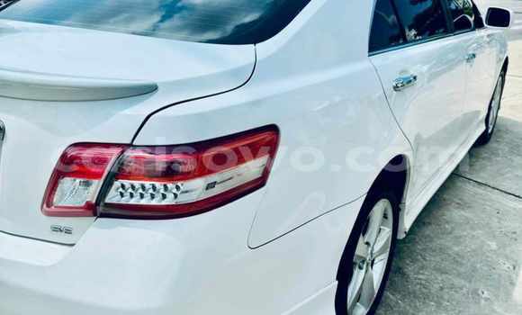 Sayi Sabo Toyota Camry White Mota in Cotonou a Benin Sayi Sabo Toyota Camry White Mota in Cotonou a Benin