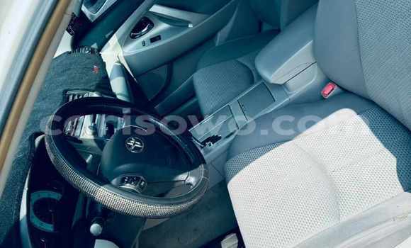 Sayi Sabo Toyota Camry White Mota in Cotonou a Benin Sayi Sabo Toyota Camry White Mota in Cotonou a Benin