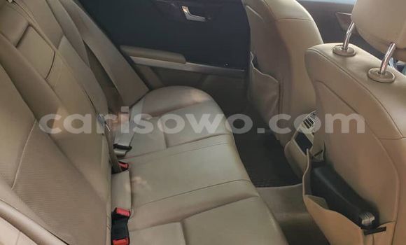 Sayi Na hannu Mercedes-Benz GLK–Class White Mota in Cotonou a Benin Sayi Na hannu Mercedes-Benz GLK–Class White Mota in Cotonou a Benin
