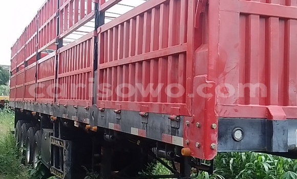 Sayi Sabo Scania Irizar Red Babbar mota in Cotonou a Benin