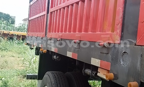 Ra Tuntun Scania Irizar Red Ọkọ̀ akẹ́rù ńlá in Cotonou ni Benin Ra Tuntun Scania Irizar Red Ọkọ̀ akẹ́rù ńlá in Cotonou ni Benin