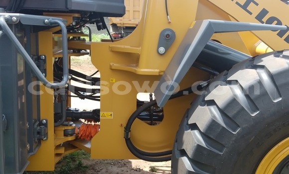 Acheter Neuf Utilitaire Komatsu D31S Autre à Cotonou, Benin Acheter Neuf Utilitaire Komatsu D31S Autre à Cotonou, Benin