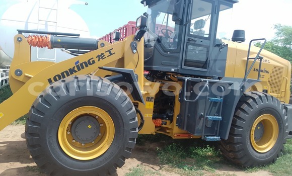 Acheter Neuf Utilitaire Komatsu D31S Autre à Cotonou, Benin Acheter Neuf Utilitaire Komatsu D31S Autre à Cotonou, Benin