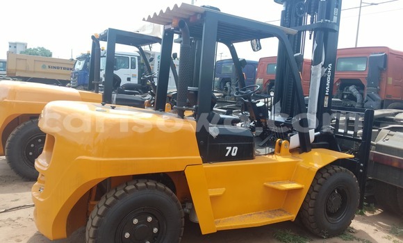 Sayi Sabo Caterpillar 120 Sauran Babbar mota in Cotonou a Benin