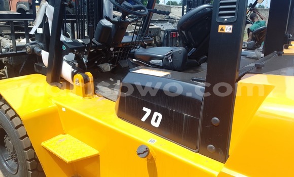 Acheter Neuf Utilitaire Caterpillar 120 Autre à Cotonou, Benin Acheter Neuf Utilitaire Caterpillar 120 Autre à Cotonou, Benin