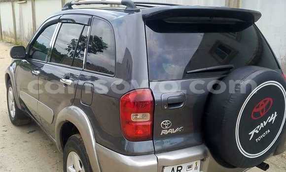 Sayi Na hannu Toyota RAV4 Black Mota in Cotonou a Benin