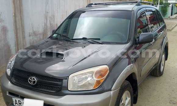 Ra Àlòkù Toyota RAV4 Black Ọkọ̀ in Cotonou ni Benin Ra Àlòkù Toyota RAV4 Black Ọkọ̀ in Cotonou ni Benin