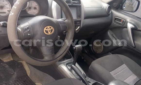 Ra Àlòkù Toyota RAV4 Black Ọkọ̀ in Cotonou ni Benin Ra Àlòkù Toyota RAV4 Black Ọkọ̀ in Cotonou ni Benin