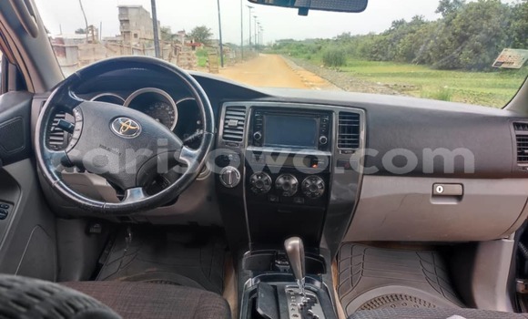 Acheter Occasion Voiture Toyota 4Runner Marron à Cotonou, Benin Acheter Occasion Voiture Toyota 4Runner Marron à Cotonou, Benin