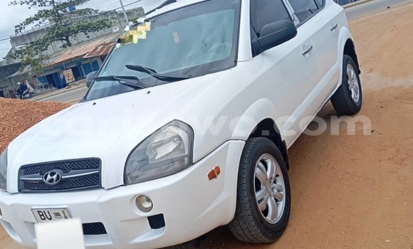 Sayi Na hannu Hyundai Tucson White Mota in Cotonou a Benin Sayi Na hannu Hyundai Tucson White Mota in Cotonou a Benin