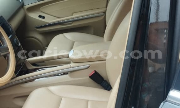 Sayi Na hannu Mercedes-Benz ML–Class Black Mota in Cotonou a Benin Sayi Na hannu Mercedes-Benz ML–Class Black Mota in Cotonou a Benin