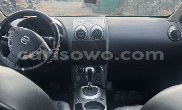 Sayi Na hannu Nissan Rogue Azurfa Mota in Cotonou a Benin Sayi Na hannu Nissan Rogue Azurfa Mota in Cotonou a Benin