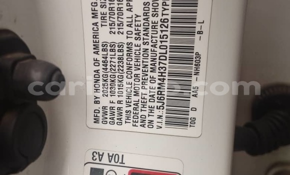 Ra Àlòkù Honda CR–V funfun Ọkọ̀ in Cotonou ni Benin Ra Àlòkù Honda CR–V funfun Ọkọ̀ in Cotonou ni Benin