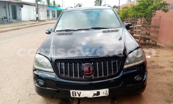 Acheter Occasion Voiture Mercedes-Benz ML–Class Noir à Cotonou, Benin