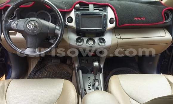 Sayi Na hannu Toyota RAV4 Black Mota in Cotonou a Benin Sayi Na hannu Toyota RAV4 Black Mota in Cotonou a Benin