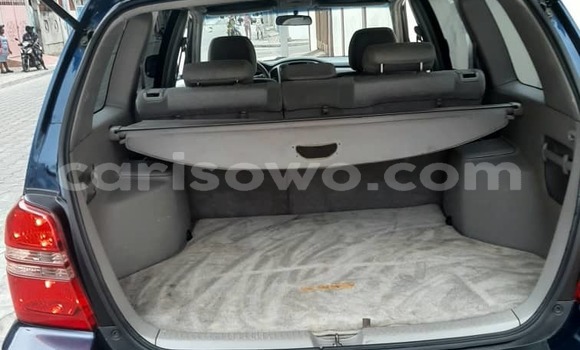 Ra Àlòkù Toyota Highlander Blue Ọkọ̀ in Cotonou ni Benin Ra Àlòkù Toyota Highlander Blue Ọkọ̀ in Cotonou ni Benin