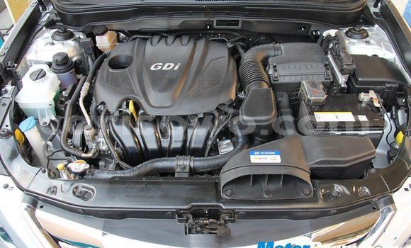 Ra Àlòkù Hyundai Sonata Silver Ọkọ̀ in Cotonou ni Benin Ra Àlòkù Hyundai Sonata Silver Ọkọ̀ in Cotonou ni Benin