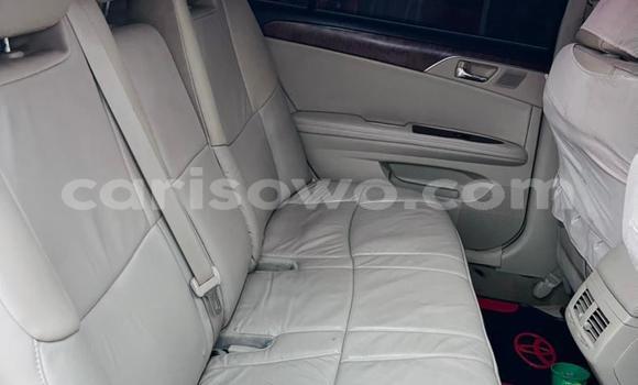 Sayi Na hannu Mercedes-Benz C–Class Azurfa Mota in Cotonou a Benin Sayi Na hannu Mercedes-Benz C–Class Azurfa Mota in Cotonou a Benin
