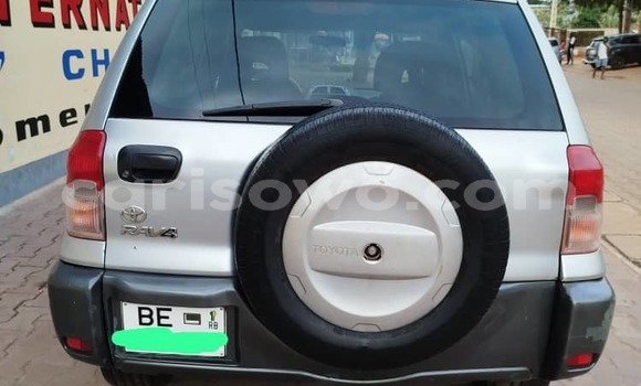 Ra Àlòkù Toyota RAV4 Silver Ọkọ̀ in Cotonou ni Benin Ra Àlòkù Toyota RAV4 Silver Ọkọ̀ in Cotonou ni Benin