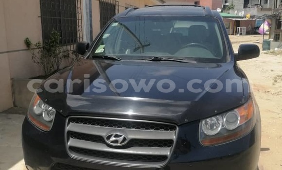Sayi Na hannu Hyundai Santa Fe Black Mota in Cotonou a Benin