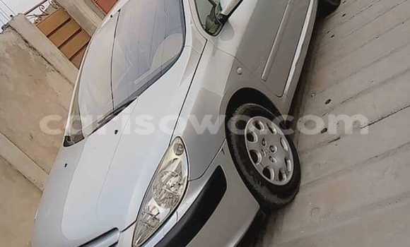 Acheter Occasion Voiture Peugeot 307 Gris à Cotonou, Benin Acheter Occasion Voiture Peugeot 307 Gris à Cotonou, Benin