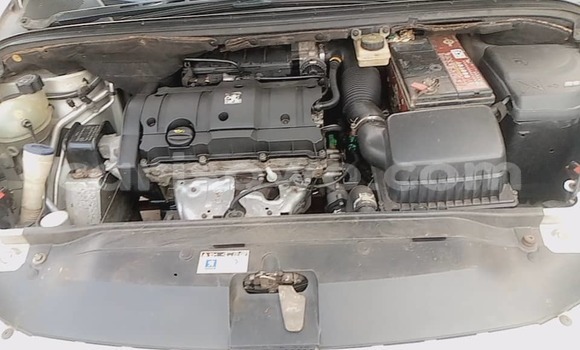 Acheter Occasion Voiture Peugeot 307 Gris à Cotonou, Benin Acheter Occasion Voiture Peugeot 307 Gris à Cotonou, Benin